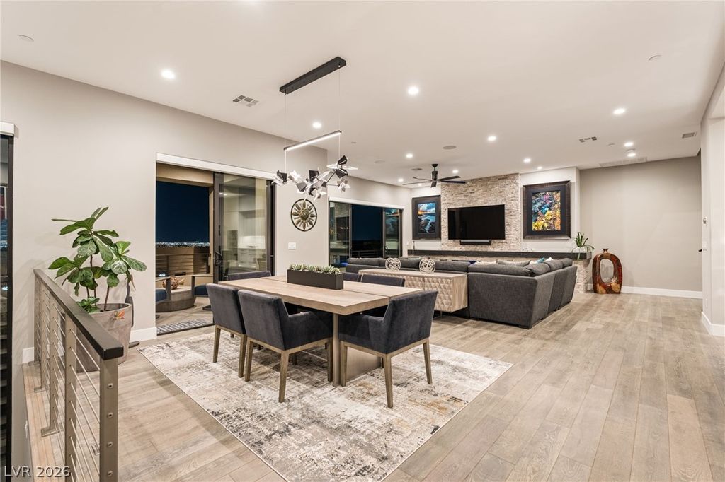 406 Tranquil Peak Court, Henderson, NV 89012 — photo 3