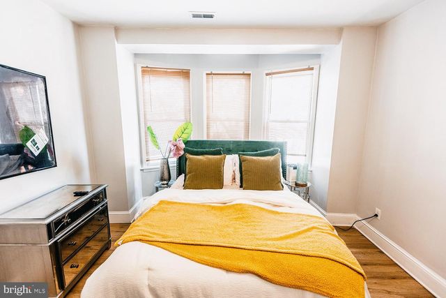 6330 NEWTOWN AVE, Philadelphia, PA 19111