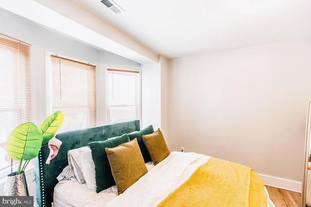 6330 NEWTOWN AVE, Philadelphia, PA 19111