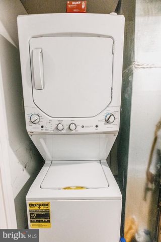 6330 NEWTOWN AVE, Philadelphia, PA 19111