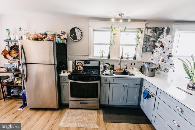 6330 NEWTOWN AVE, Philadelphia, PA 19111