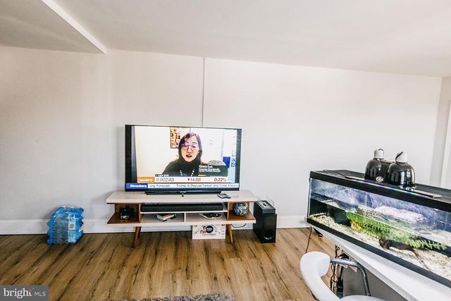 6330 NEWTOWN AVE, Philadelphia, PA 19111