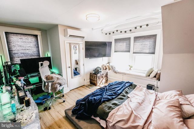 6330 NEWTOWN AVE, Philadelphia, PA 19111