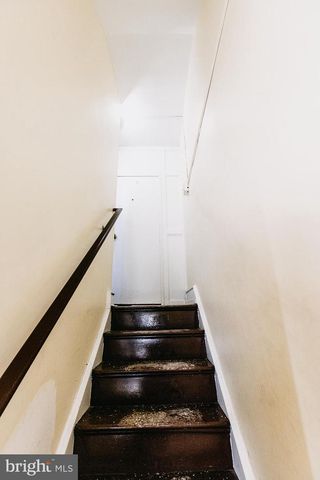 6330 NEWTOWN AVE, Philadelphia, PA 19111