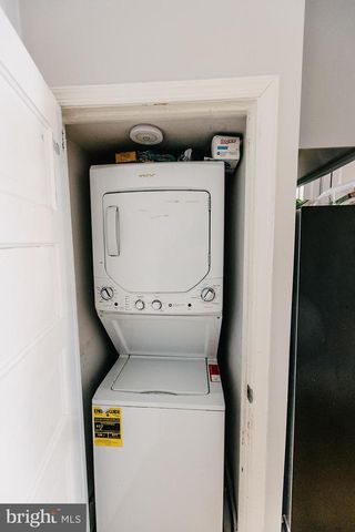 6330 NEWTOWN AVE, Philadelphia, PA 19111