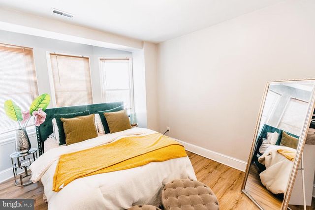 6330 NEWTOWN AVE, Philadelphia, PA 19111