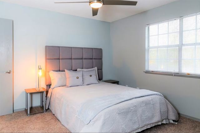 106 NW Park Street B, Bentonville, AR 72712