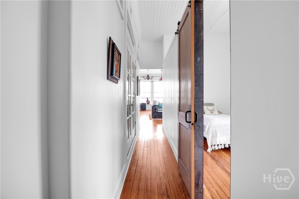 Image 28 of property listing at 101 Barnard Street 302, Savannah, GA 31401