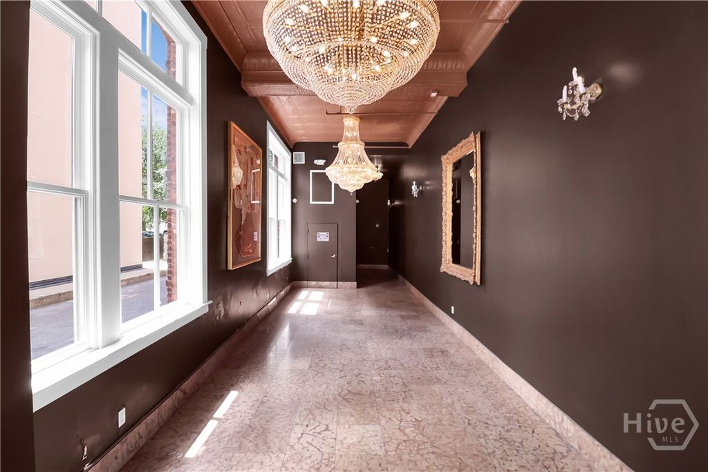 Image 6 of property listing at 101 Barnard Street 302, Savannah, GA 31401