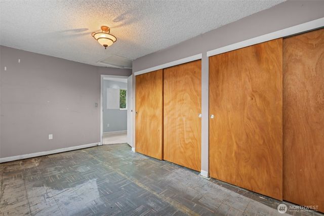 1011 NE 158th Street, Shoreline, WA 98155