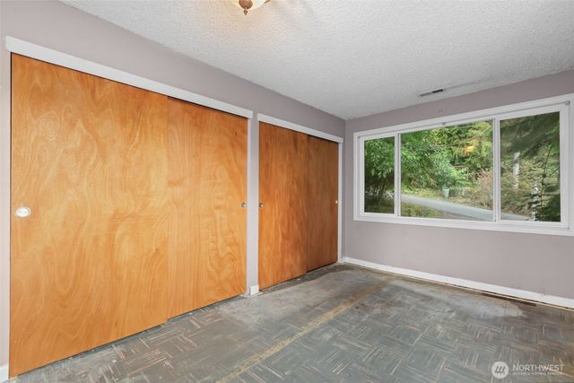 1011 NE 158th Street, Shoreline, WA 98155