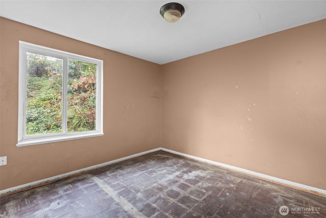 1011 NE 158th Street, Shoreline, WA 98155