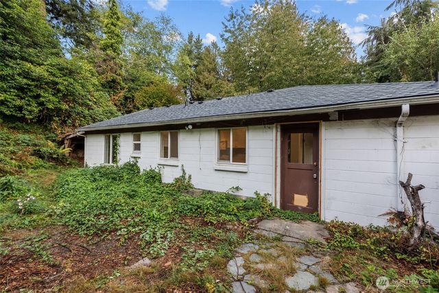 1011 NE 158th Street, Shoreline, WA 98155