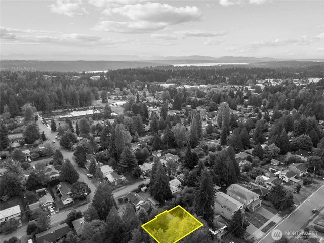 1011 NE 158th Street, Shoreline, WA 98155