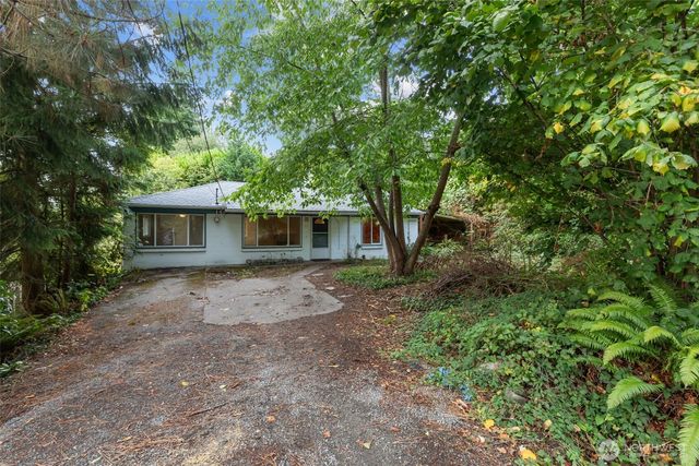 1011 NE 158th Street, Shoreline, WA 98155