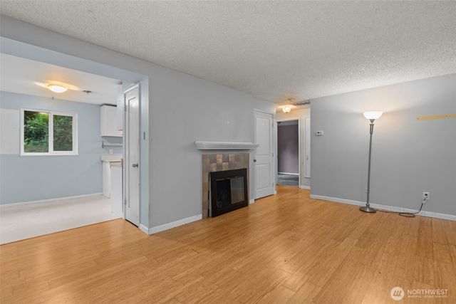 1011 NE 158th Street, Shoreline, WA 98155