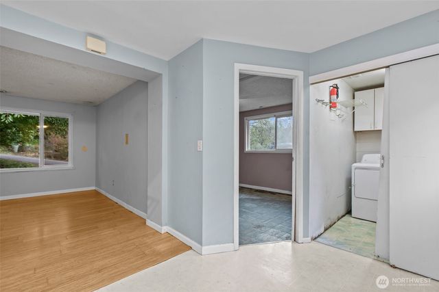 1011 NE 158th Street, Shoreline, WA 98155