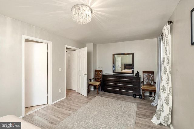 180 EVA CT, Jackson, NJ 08527