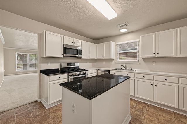 6631 Greenhouse Road, Katy, TX 77449