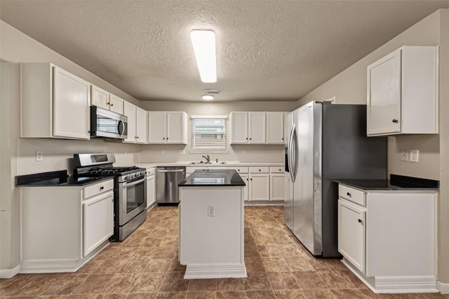 6631 Greenhouse Road, Katy, TX 77449