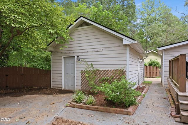 3316 Bearskin Court, Raleigh, NC 27606