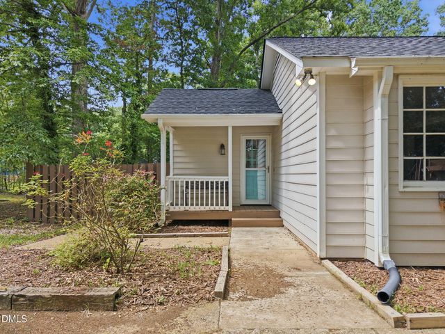 3316 Bearskin Court, Raleigh, NC 27606