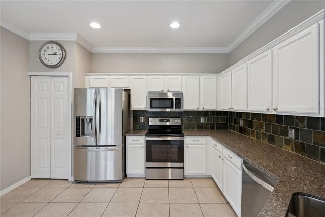 1290 BURGUNDY COURT, Oviedo, FL 32766