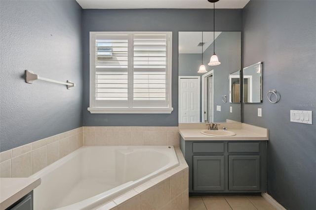 1290 BURGUNDY COURT, Oviedo, FL 32766