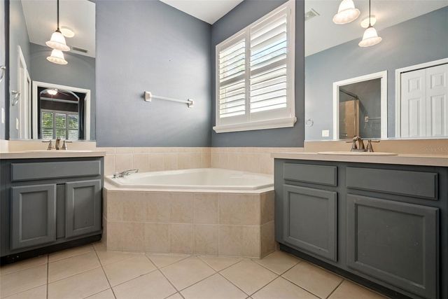 1290 BURGUNDY COURT, Oviedo, FL 32766