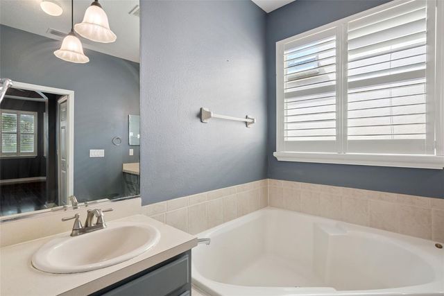 1290 BURGUNDY COURT, Oviedo, FL 32766