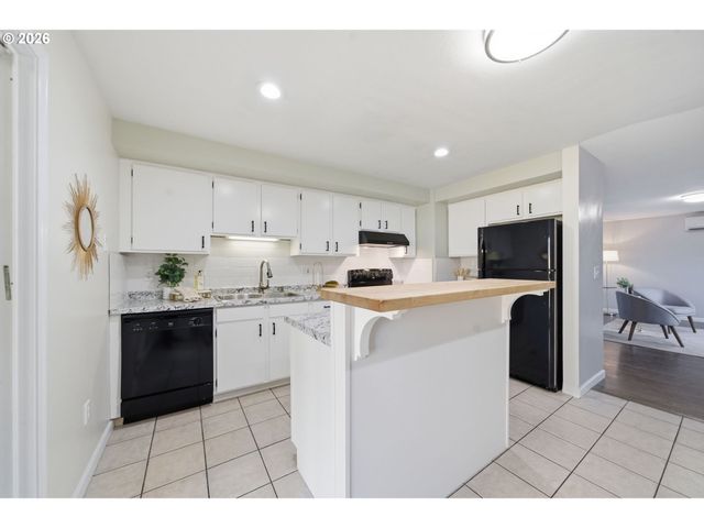 4817 Ne 52ND Cir, Vancouver, WA 98661