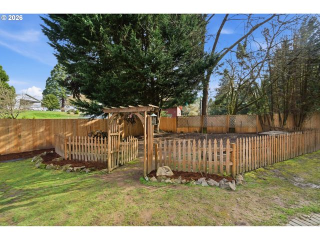 4817 Ne 52ND Cir, Vancouver, WA 98661