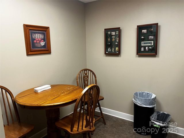 5 Kitchin Place 220, Asheville, NC 28803