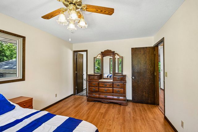 767 Eldridge Avenue E, Maplewood, MN 55117