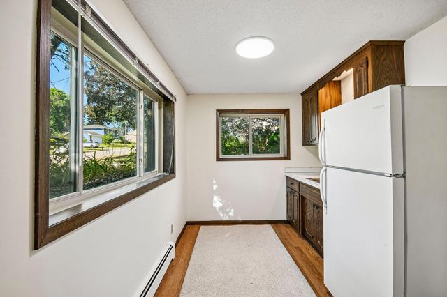 767 Eldridge Avenue E, Maplewood, MN 55117