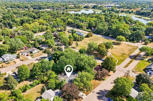 767 Eldridge Avenue E, Maplewood, MN 55117