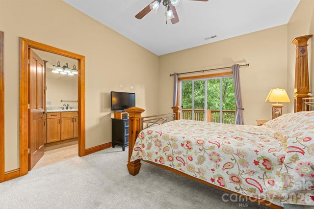 226 Sawgrass Drive, Whittier, NC 28789