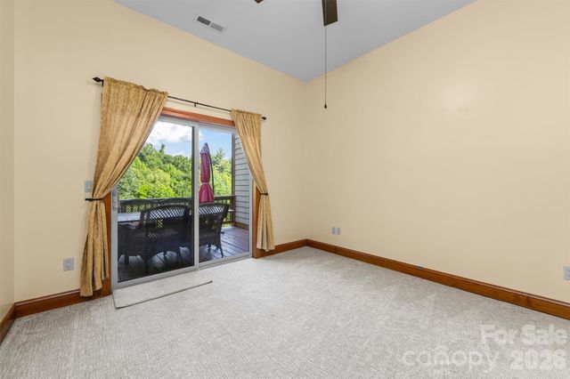 226 Sawgrass Drive, Whittier, NC 28789