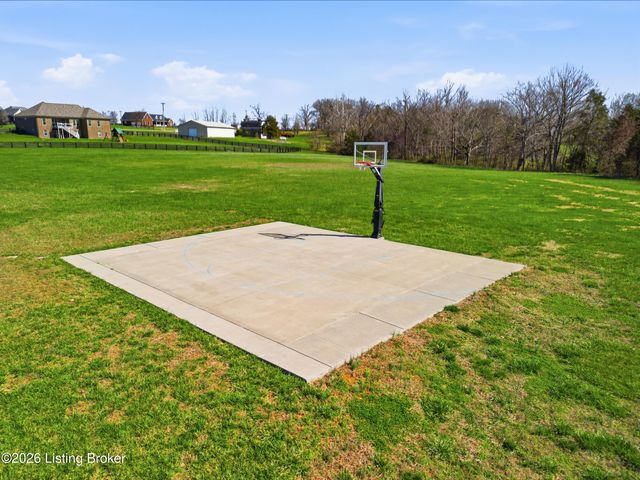 193 Knapp Ln, Taylorsville, KY 40071