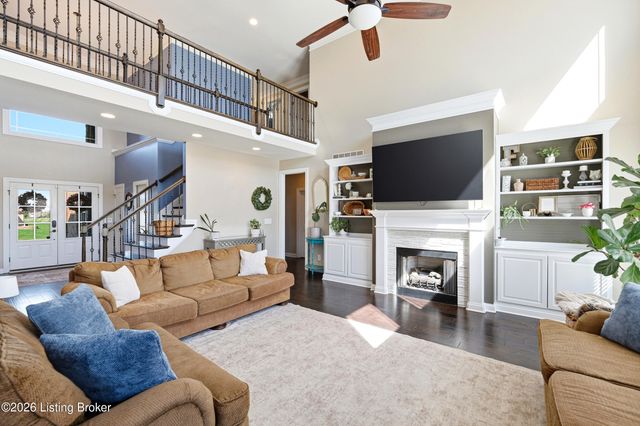 193 Knapp Ln, Taylorsville, KY 40071