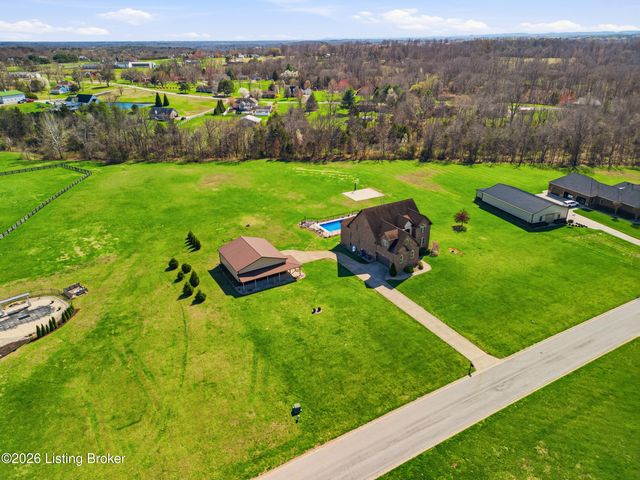 193 Knapp Ln, Taylorsville, KY 40071