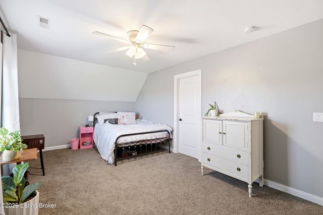 193 Knapp Ln, Taylorsville, KY 40071