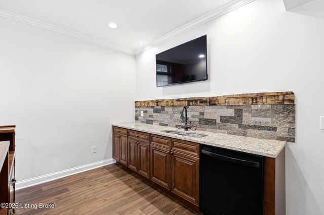 193 Knapp Ln, Taylorsville, KY 40071