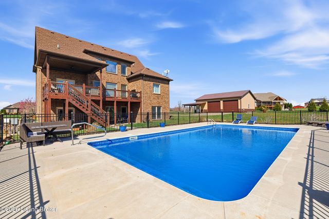 193 Knapp Ln, Taylorsville, KY 40071