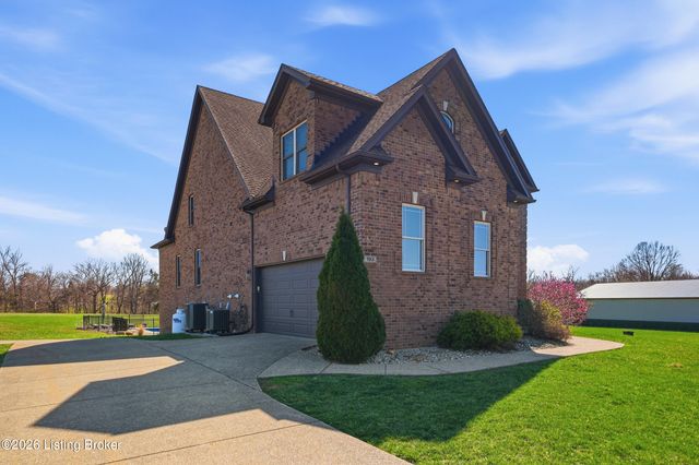 193 Knapp Ln, Taylorsville, KY 40071