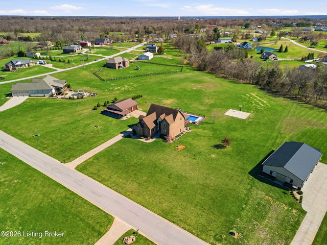 193 Knapp Ln, Taylorsville, KY 40071