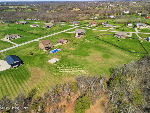 193 Knapp Ln, Taylorsville, KY 40071