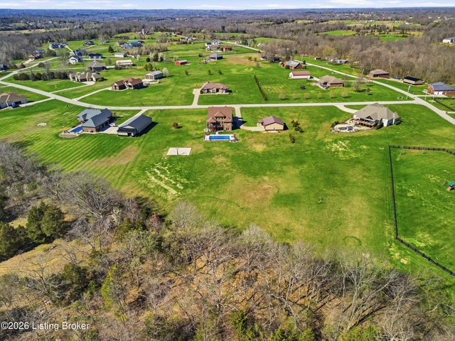 193 Knapp Ln, Taylorsville, KY 40071