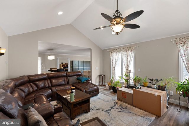72 HOGTOWN RD, Harrington, DE 19952