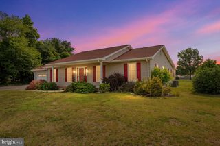 72 HOGTOWN RD, Harrington, DE 19952